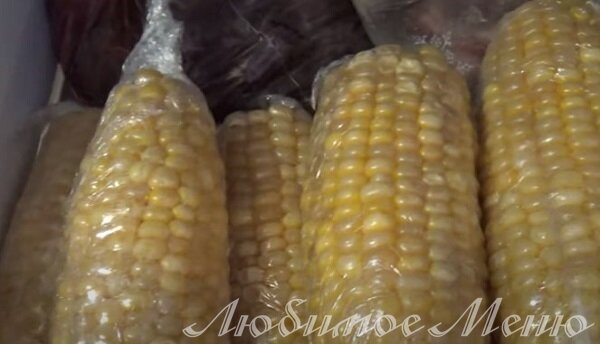Сколько варить замороженную кукурузу